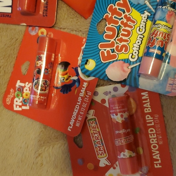 Candy Cookie Lip Balm Bundle with Reese's Pouch NWT - Picture 2 of 4